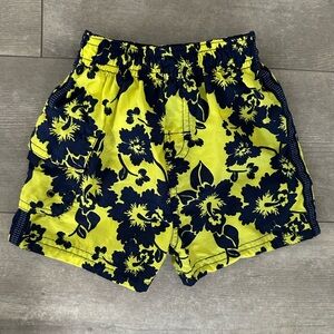 Y2K Islander 12M Baby Boy Tropical Retro Swim Trunks EUC
Extremely well made